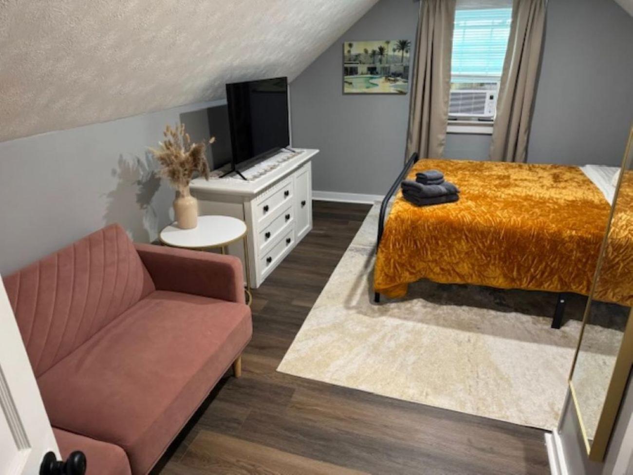 Urban Cottage-Bourbon Trail, Expo, Yum, Derby! Louisville Exteriör bild